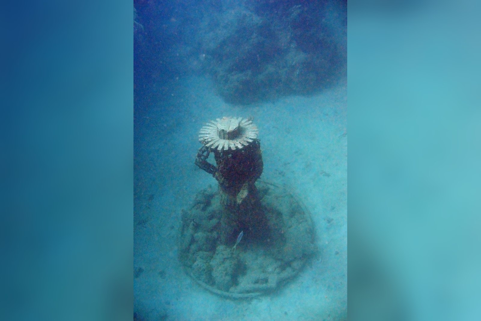 La Diablesse, a Grenadian folklore figure sculpture in Molinière Bay
